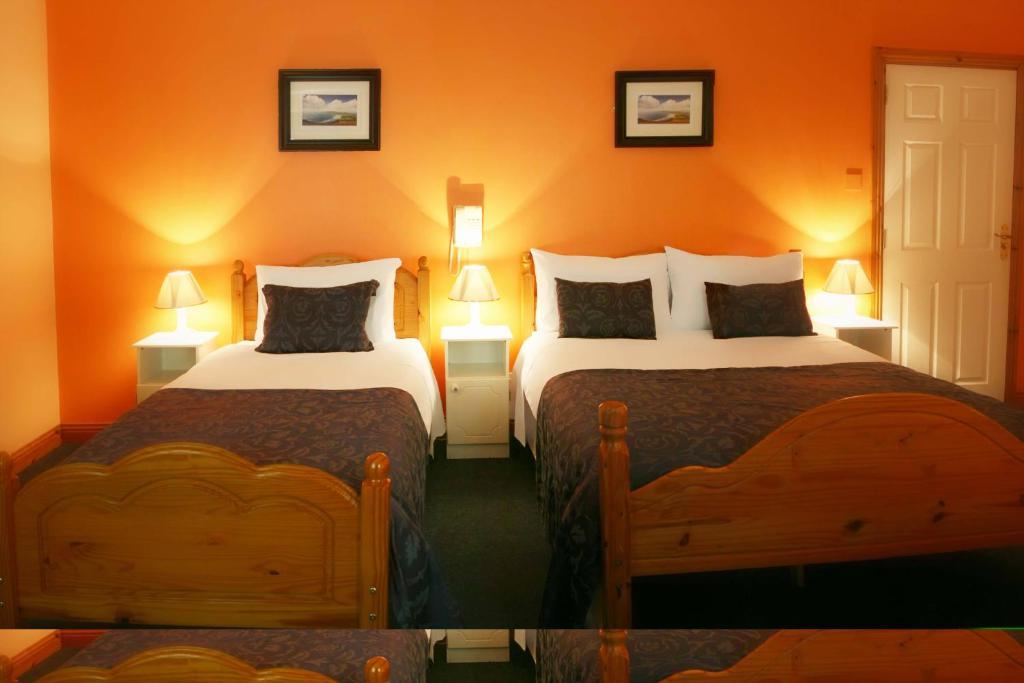 Mccarthy'S Lodge B&B Westport Habitación foto